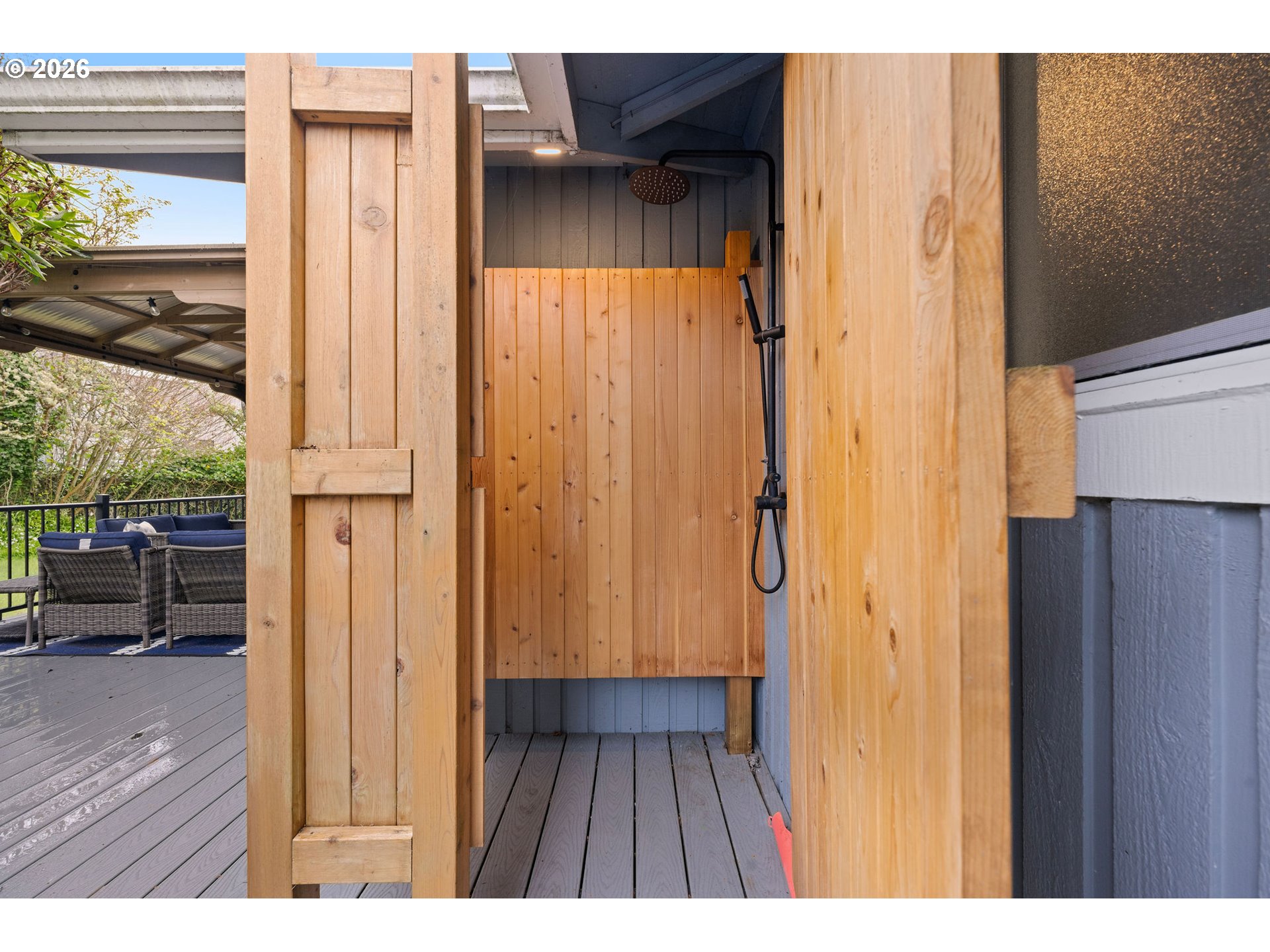 265 WALDORF CIR