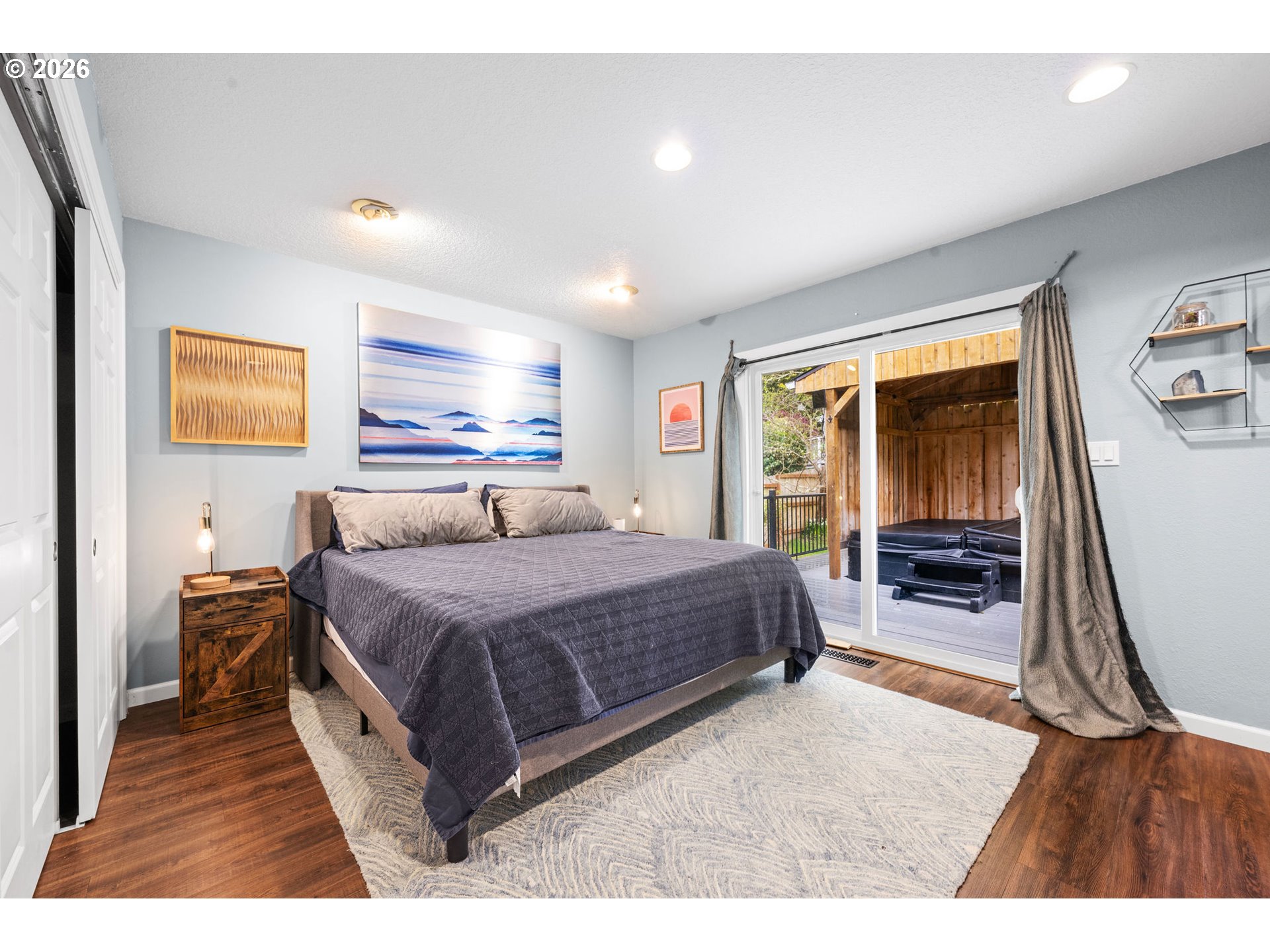265 WALDORF CIR