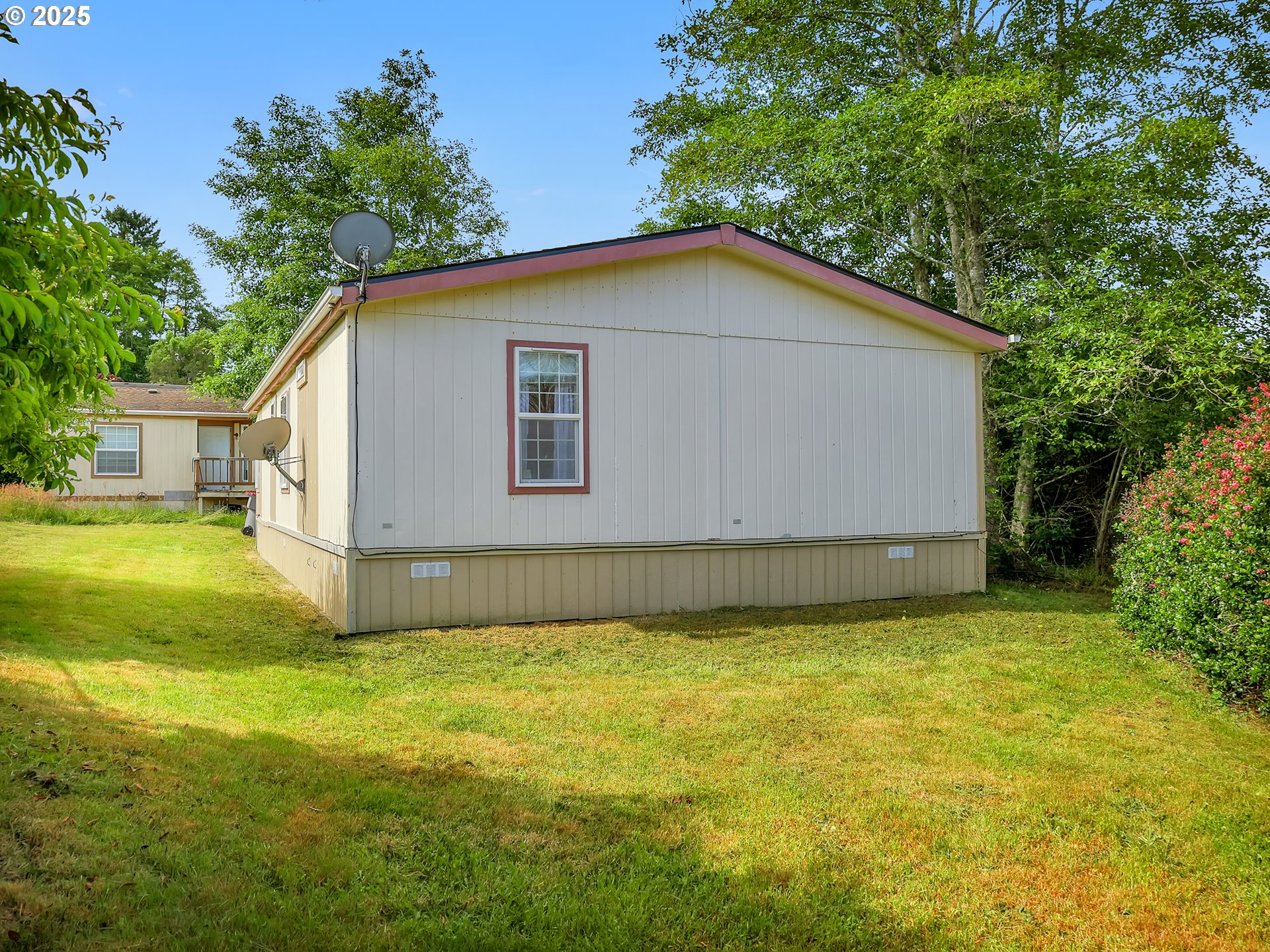 375 Forest CT