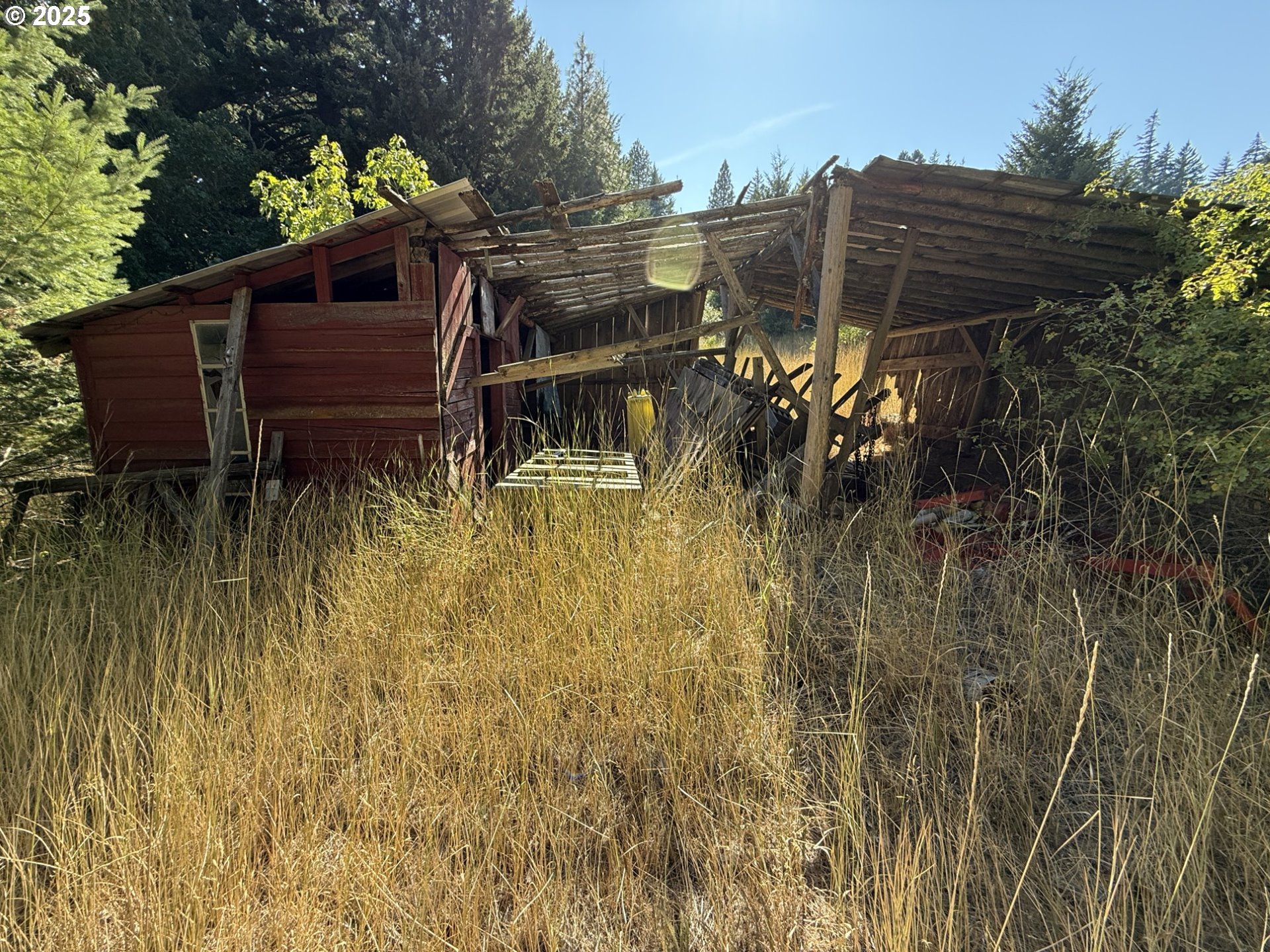 121 Cooke RD