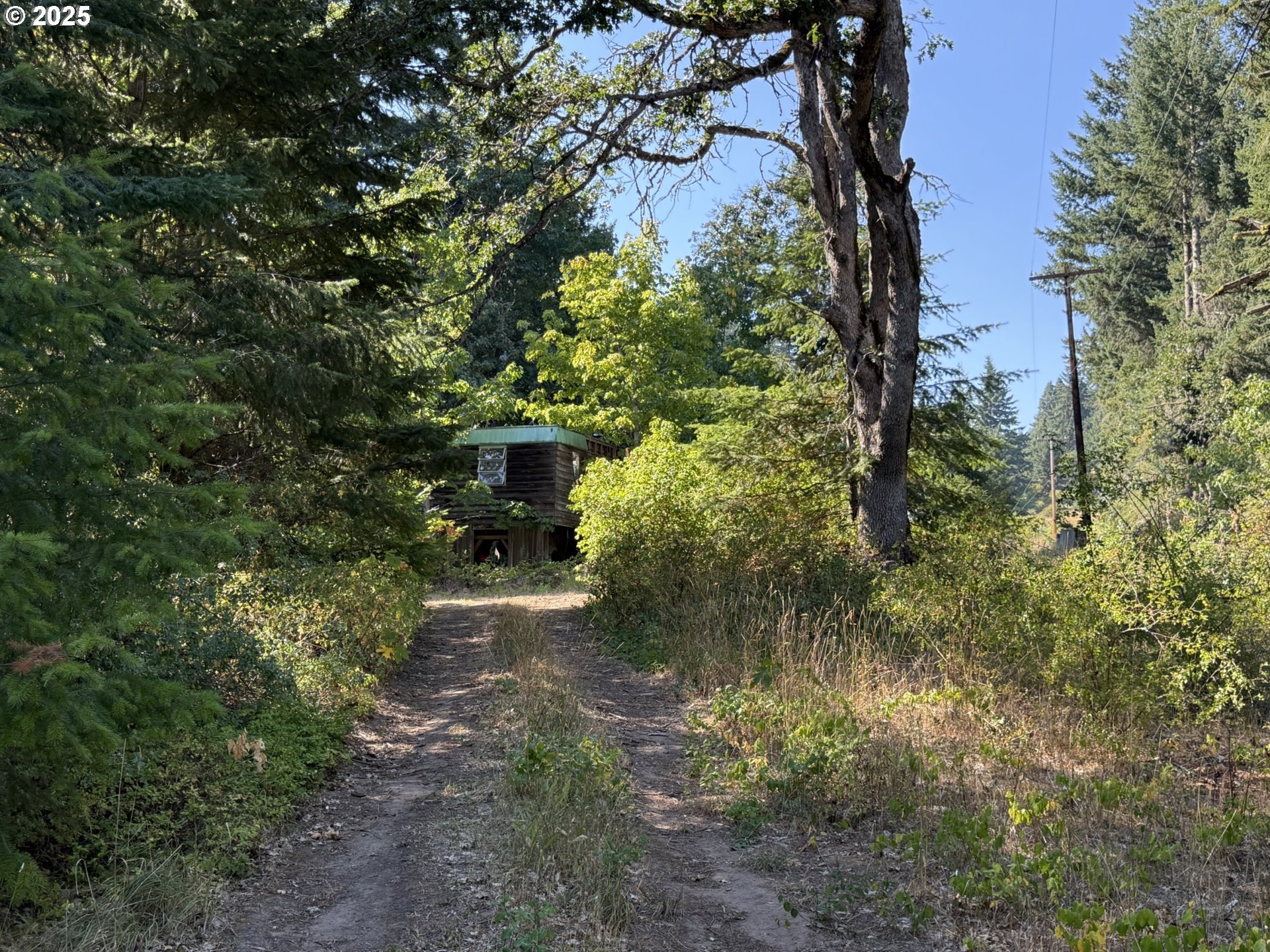 121 Cooke RD