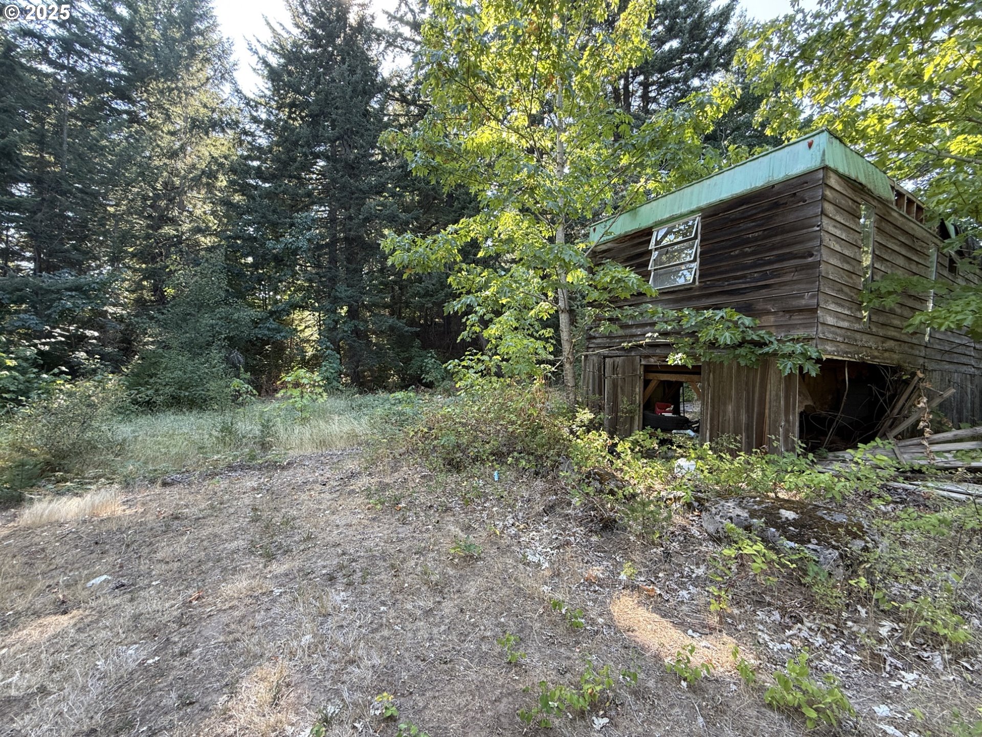 121 Cooke RD