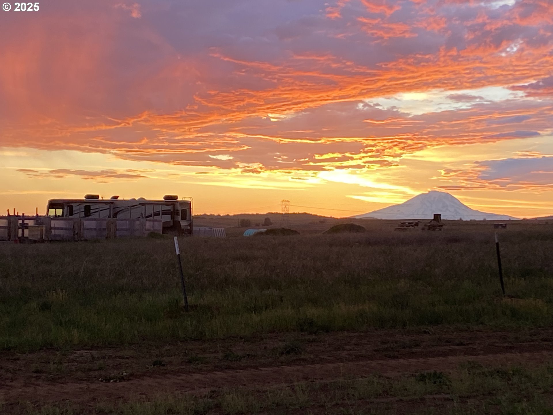 163 THREE SPURS LOOP