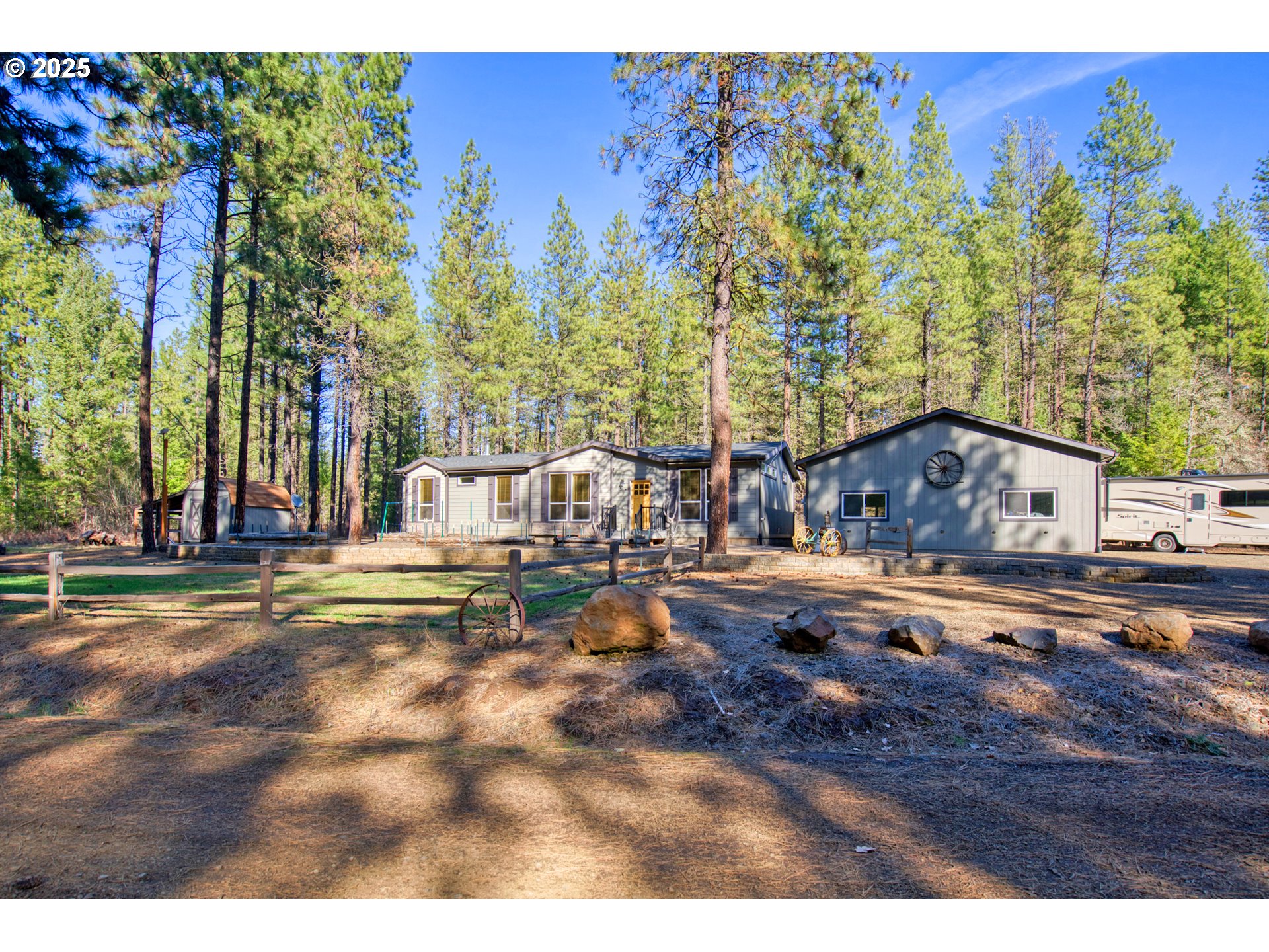 54 W Aspen LN