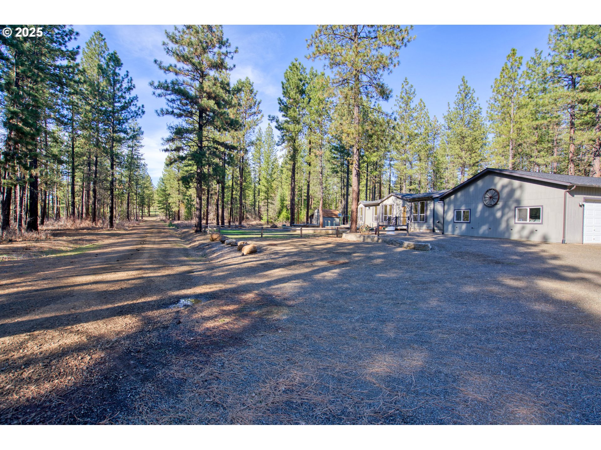 54 W Aspen LN