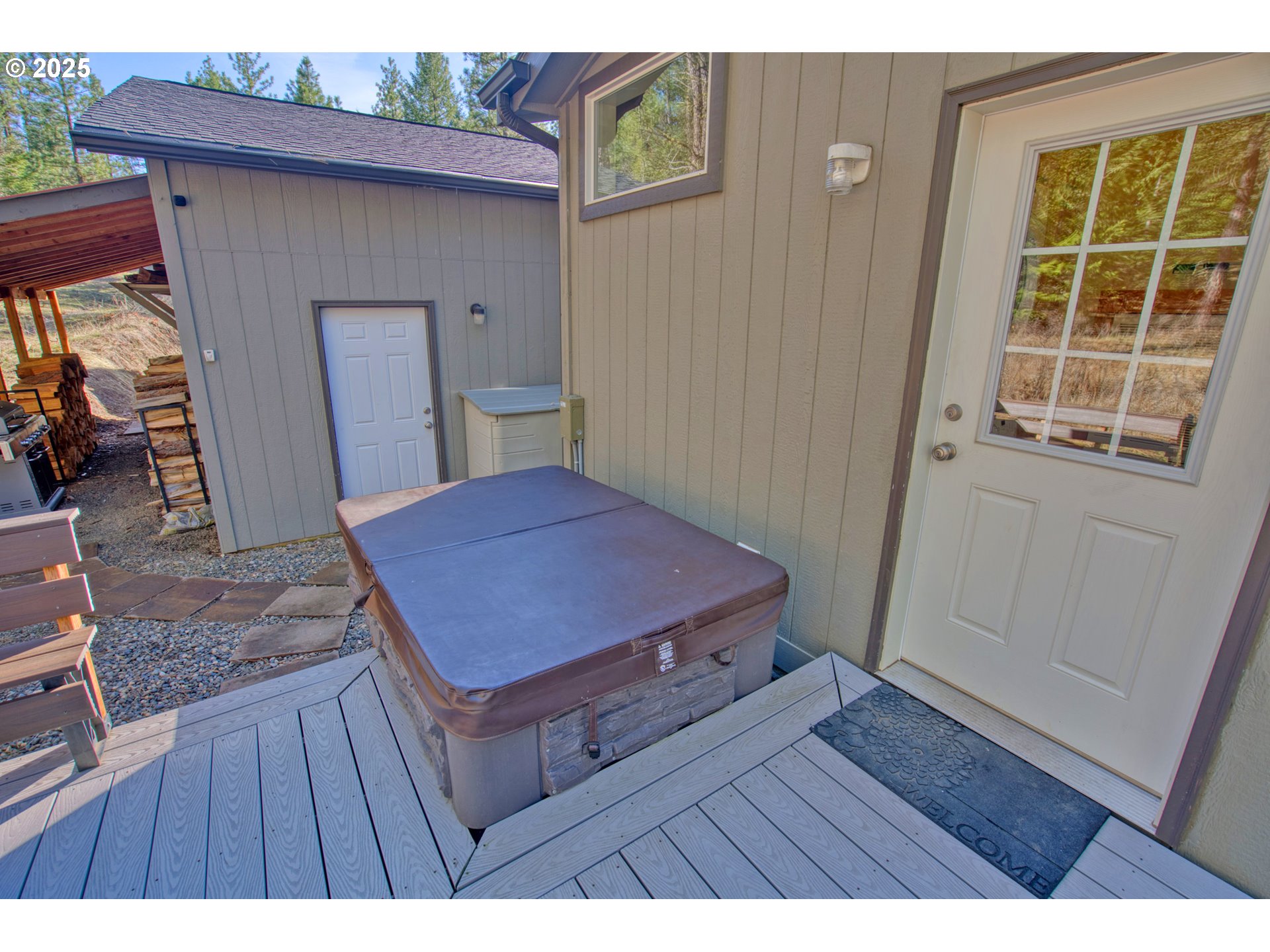 54 W Aspen LN