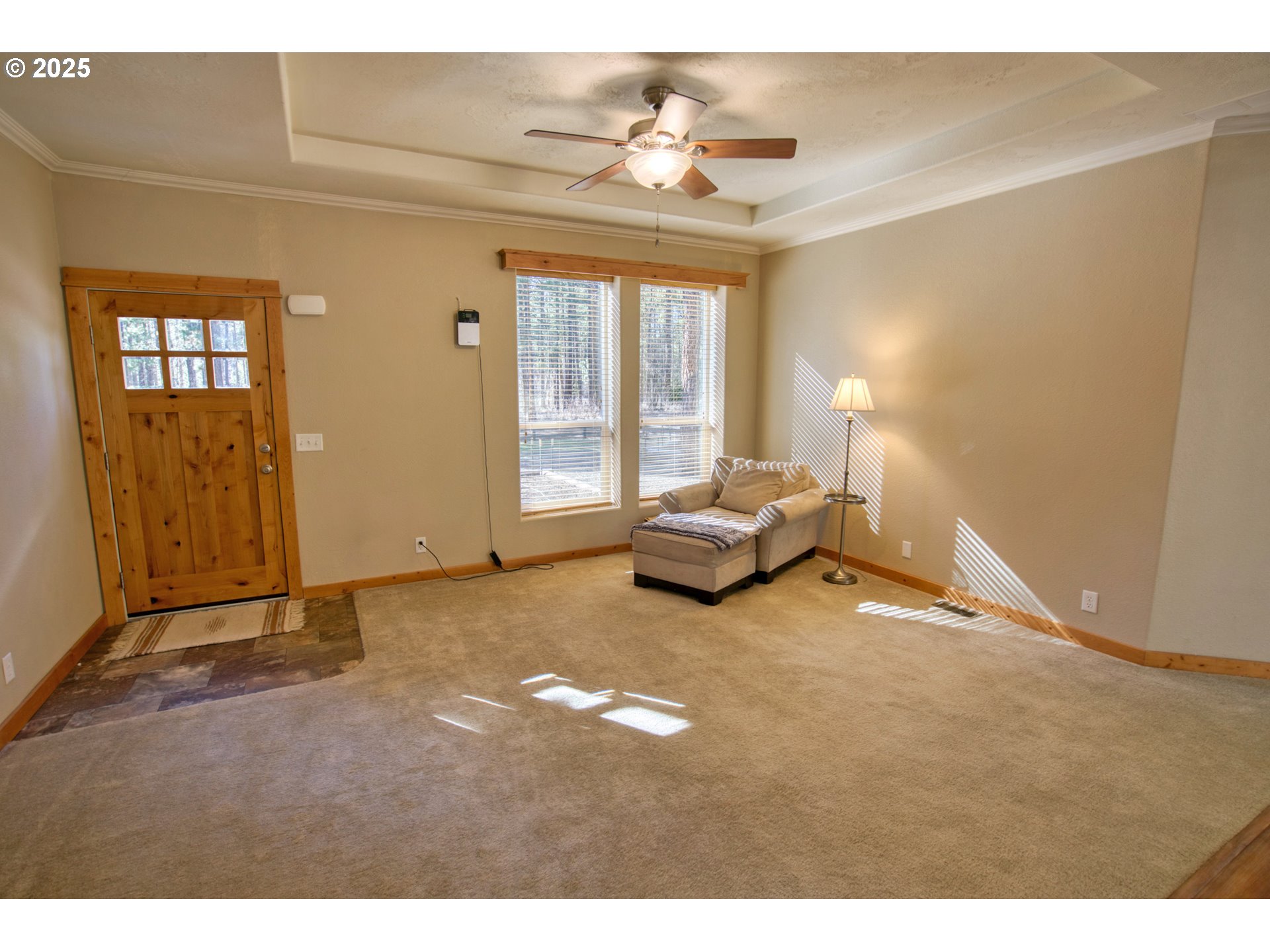 54 W Aspen LN