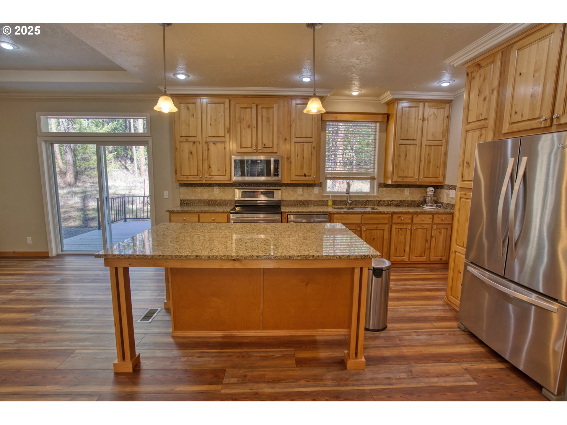 54 W Aspen LN