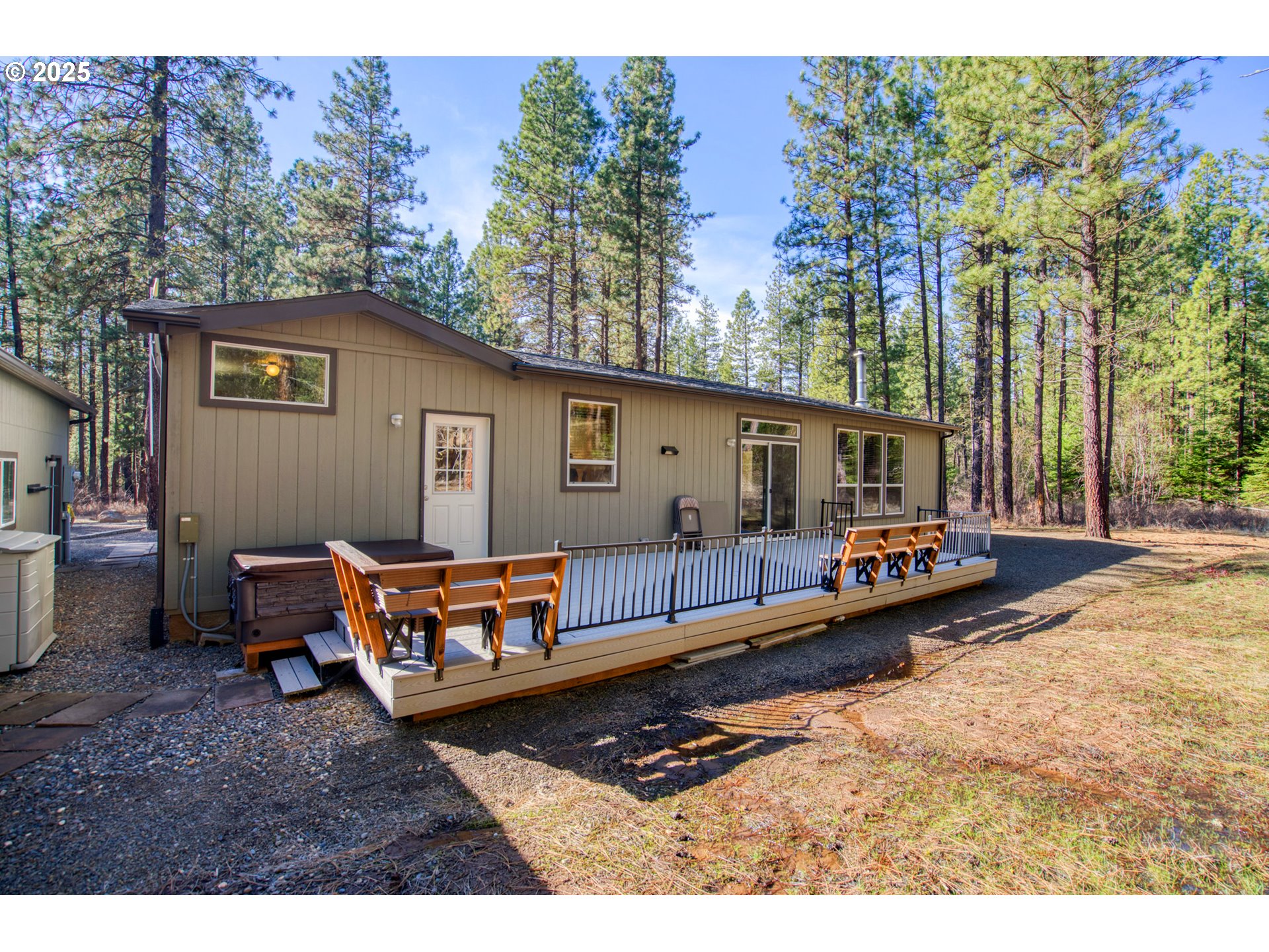 54 W Aspen LN