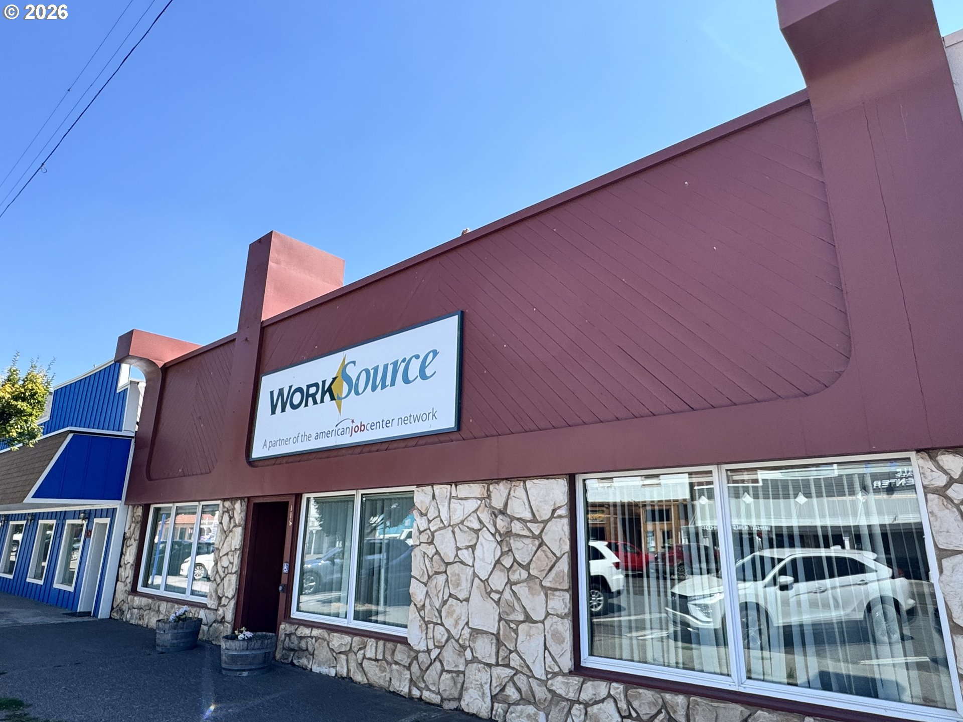 116 E Main ST