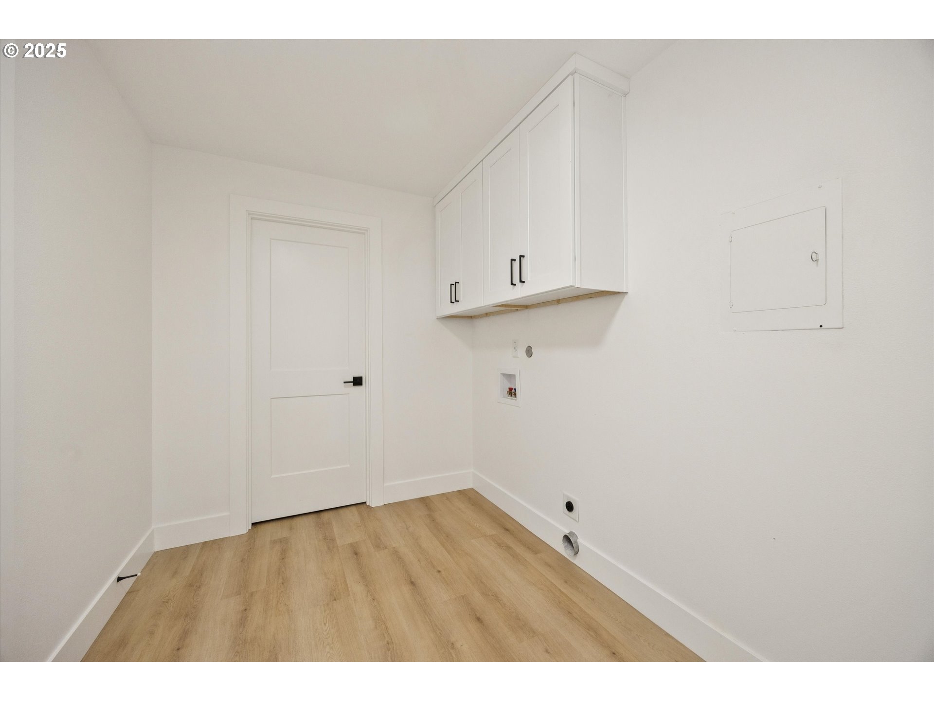 4411 SE LEXINGTON ST