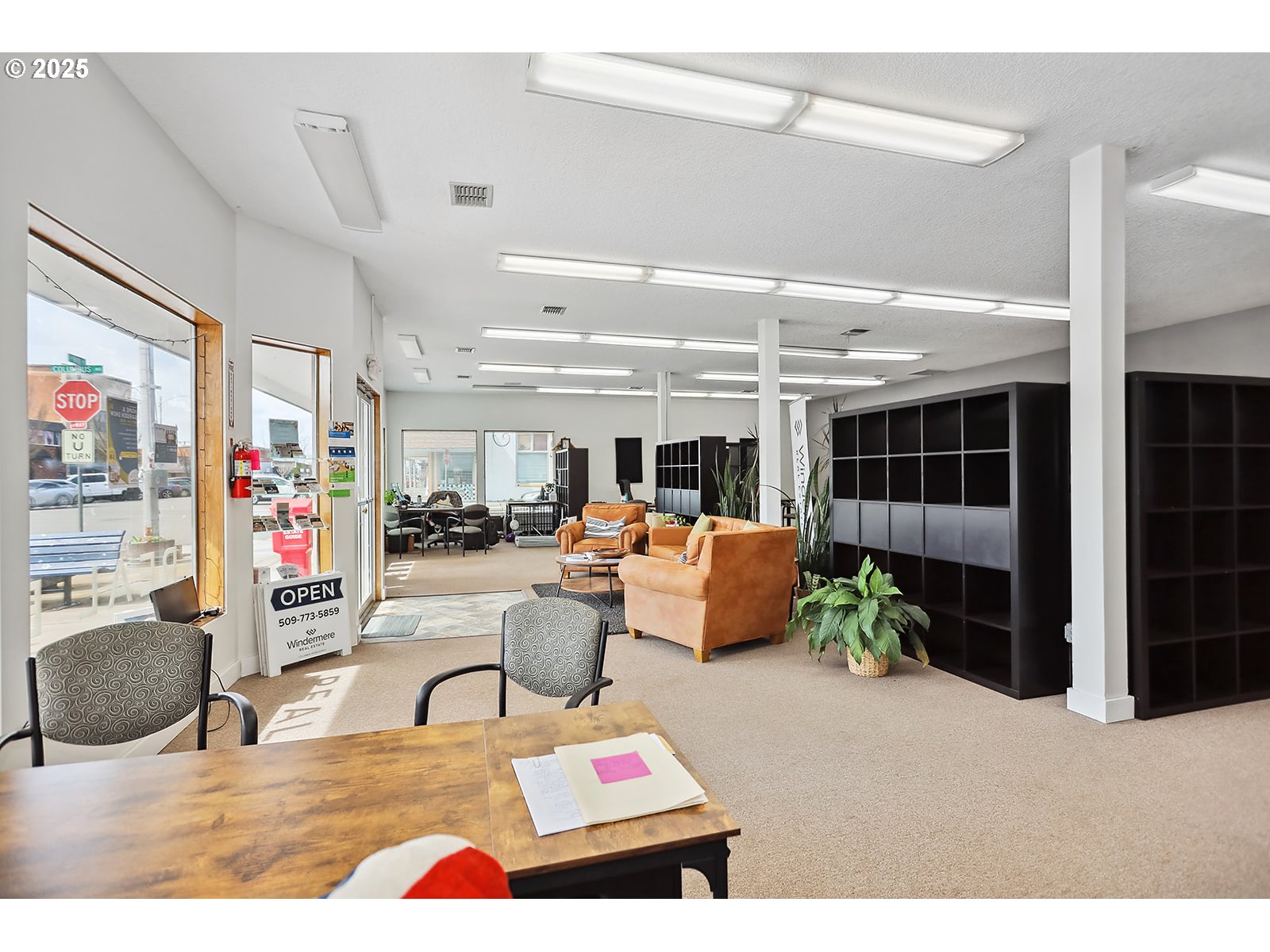 103 E MAIN ST
