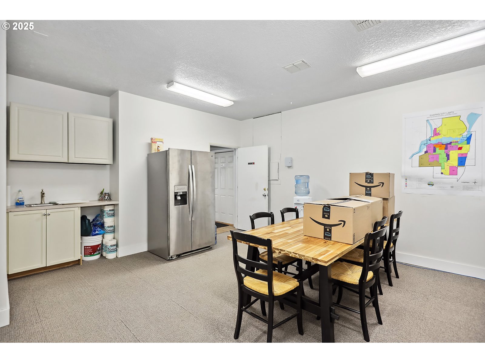 103 E MAIN ST