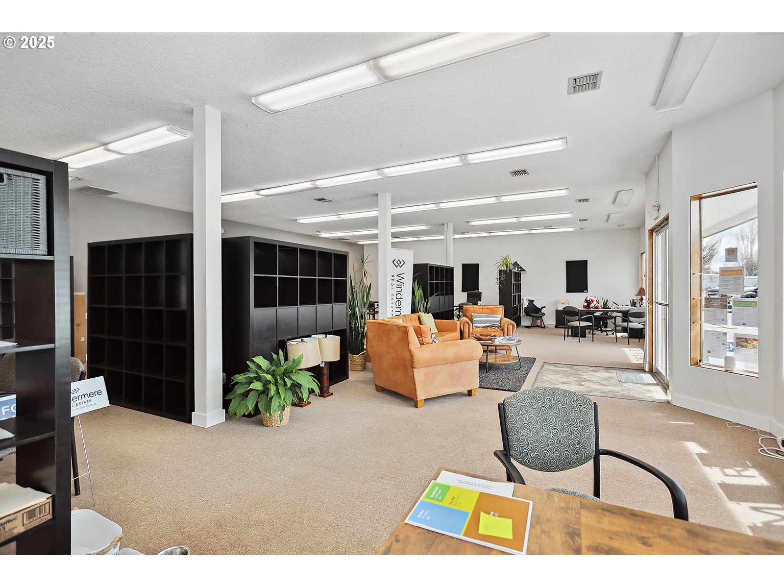 103 E MAIN ST