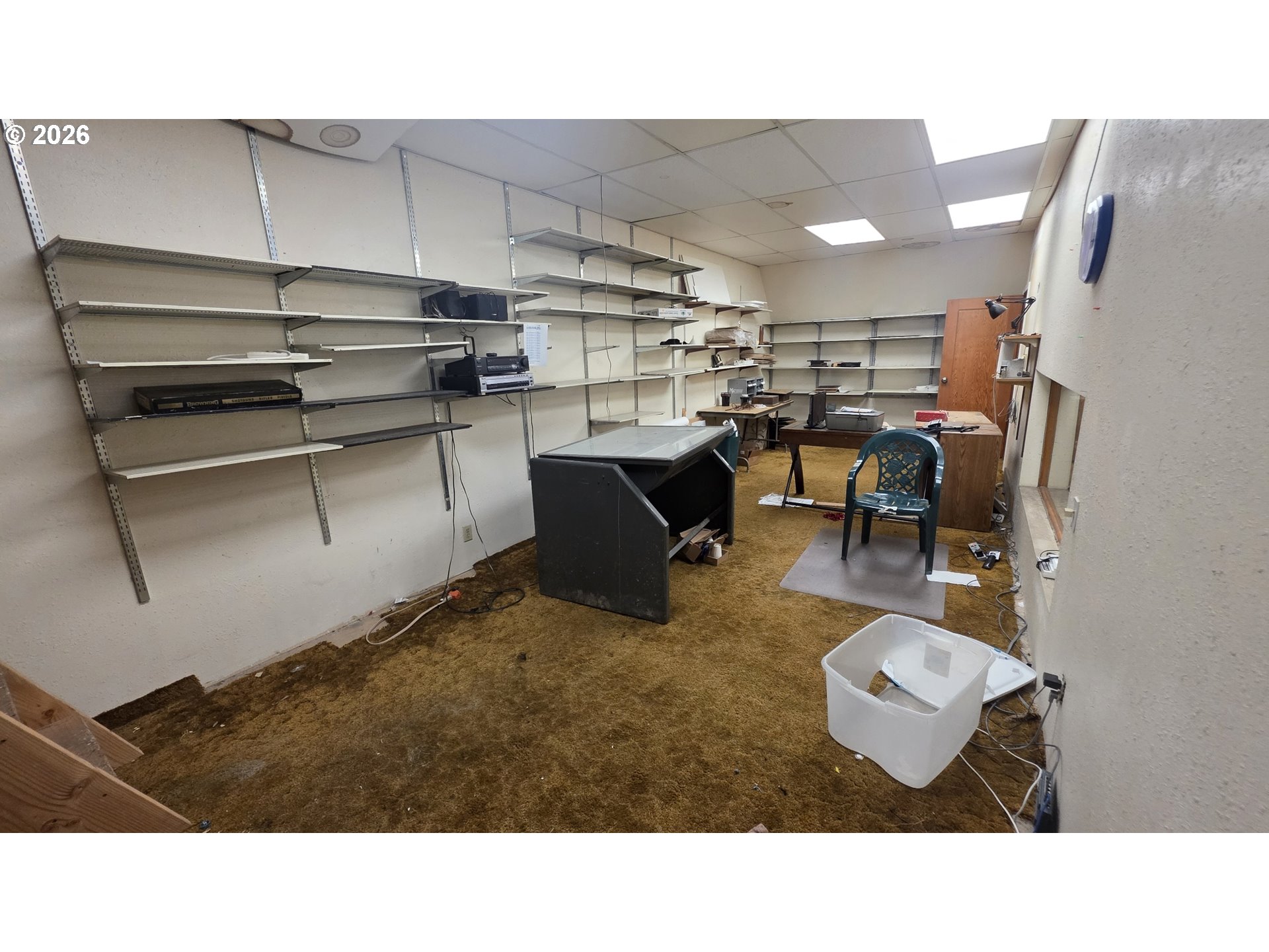 126 W MAIN ST