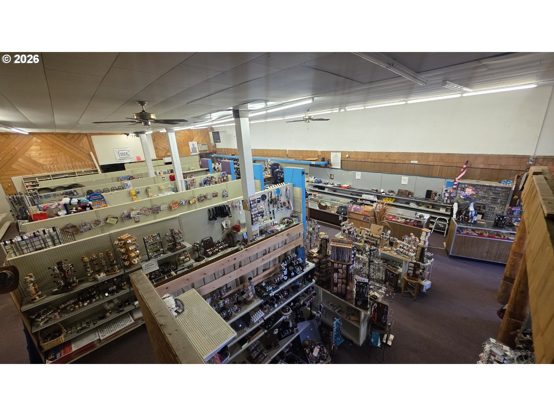 126 W MAIN ST