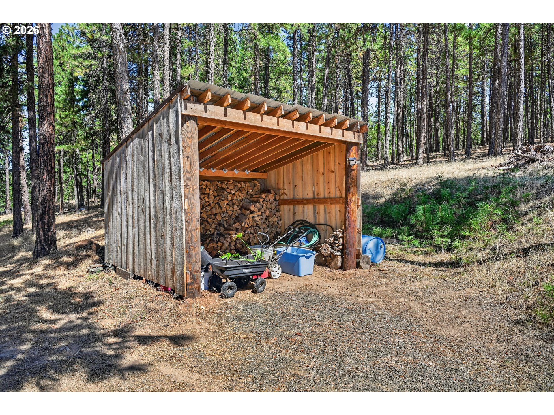 320 Pine Forest RD