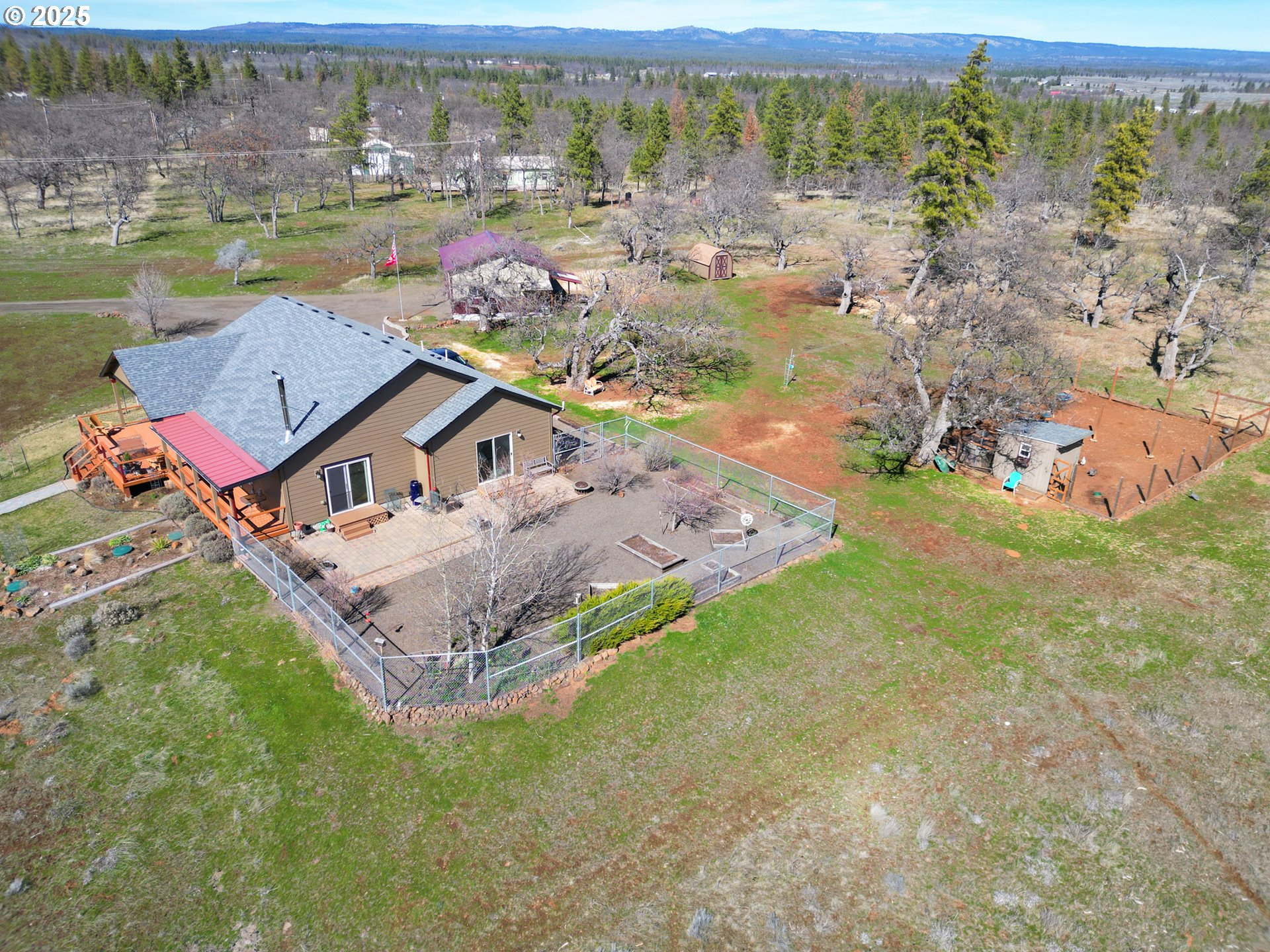 206 Old Mtn RD