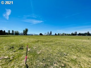 E Main ST Lot 2