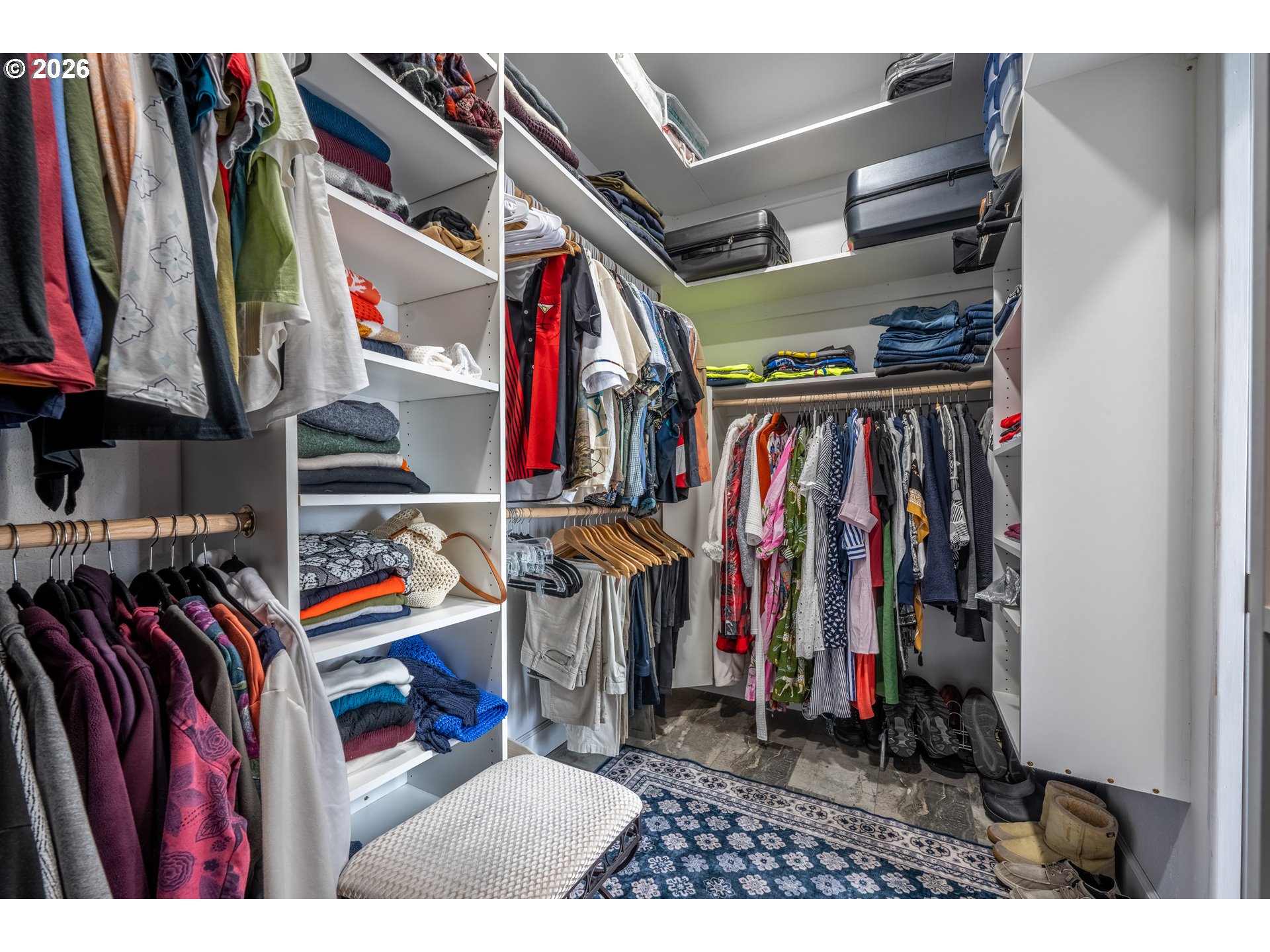 541 Cochran LN