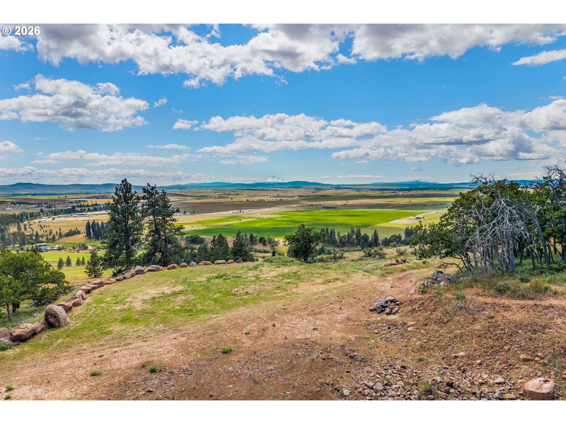 125 EAGLE DR 18/19