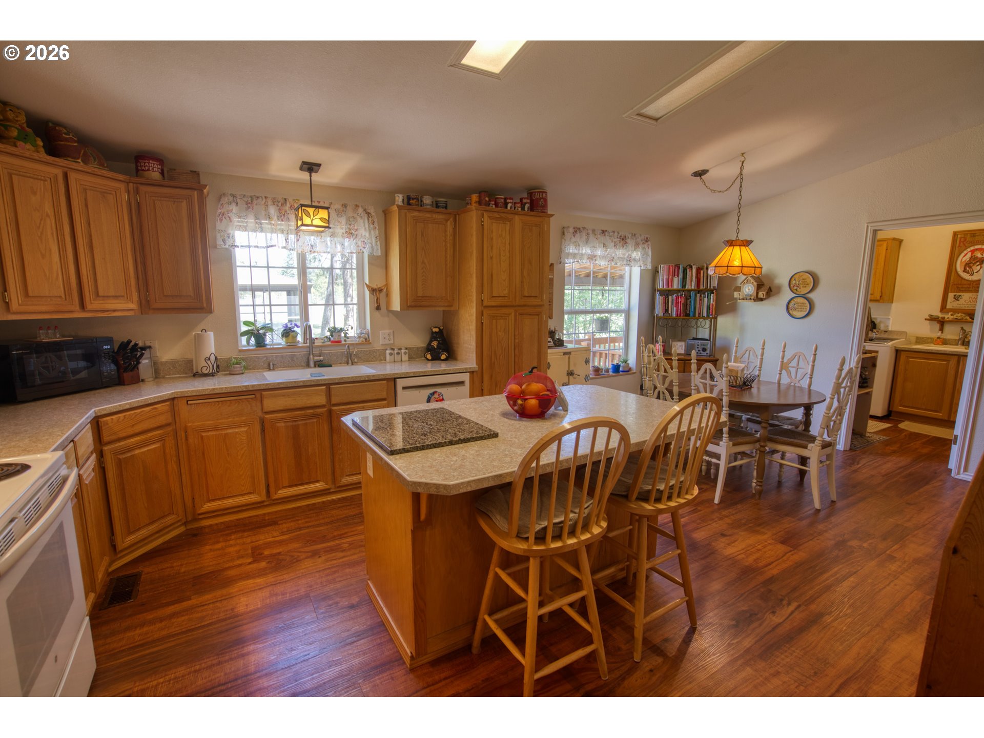 179 Box Canyon RD