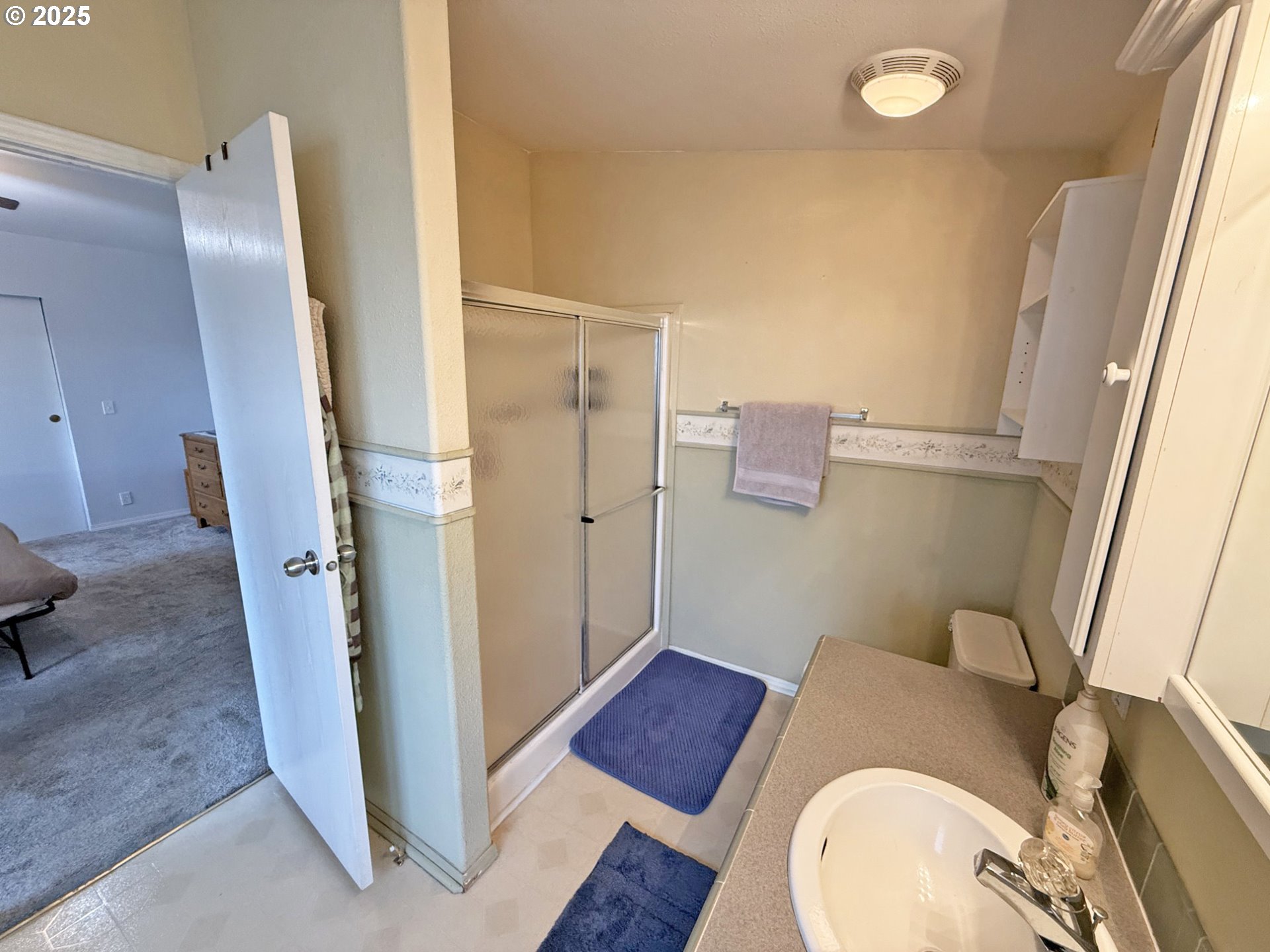320 W Nesbitt ST