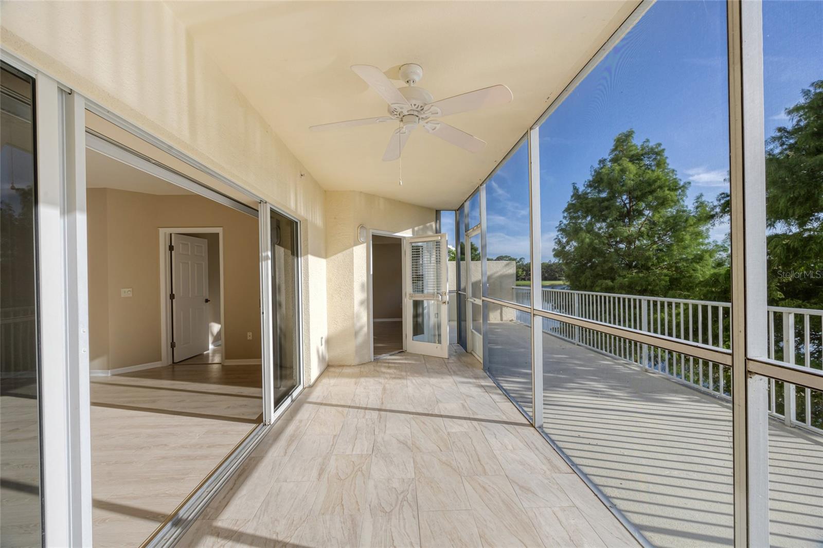 1200 COUNTRY CLUB DR #6103