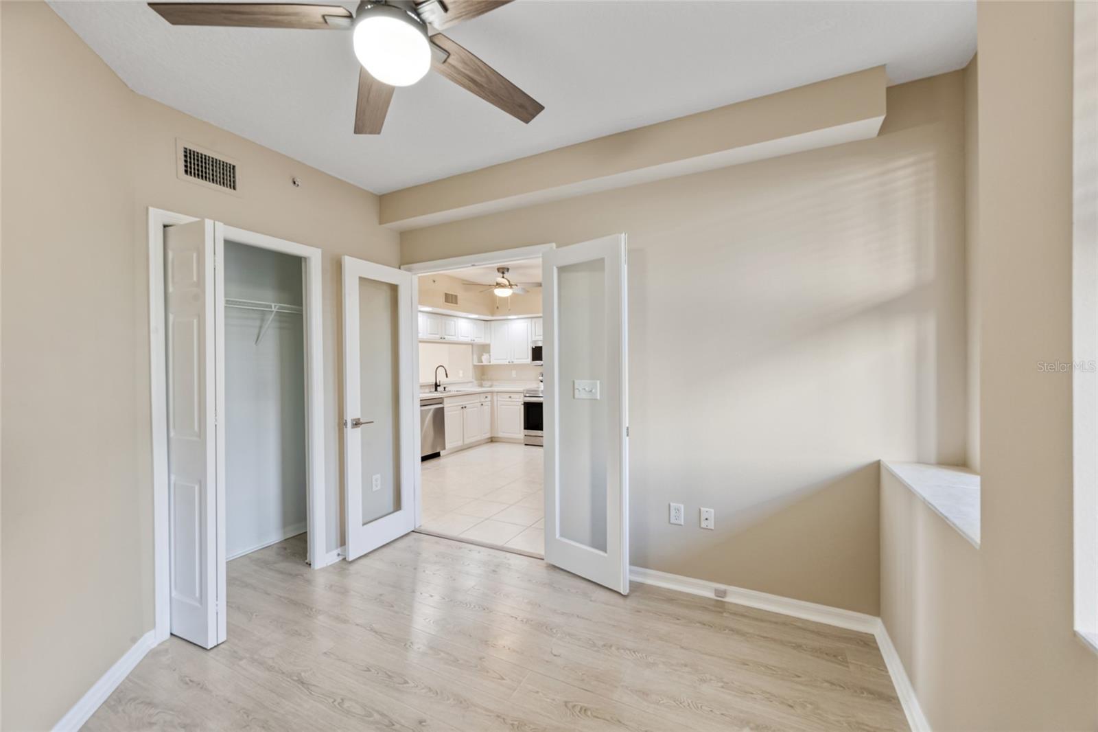 1200 COUNTRY CLUB DR #6103