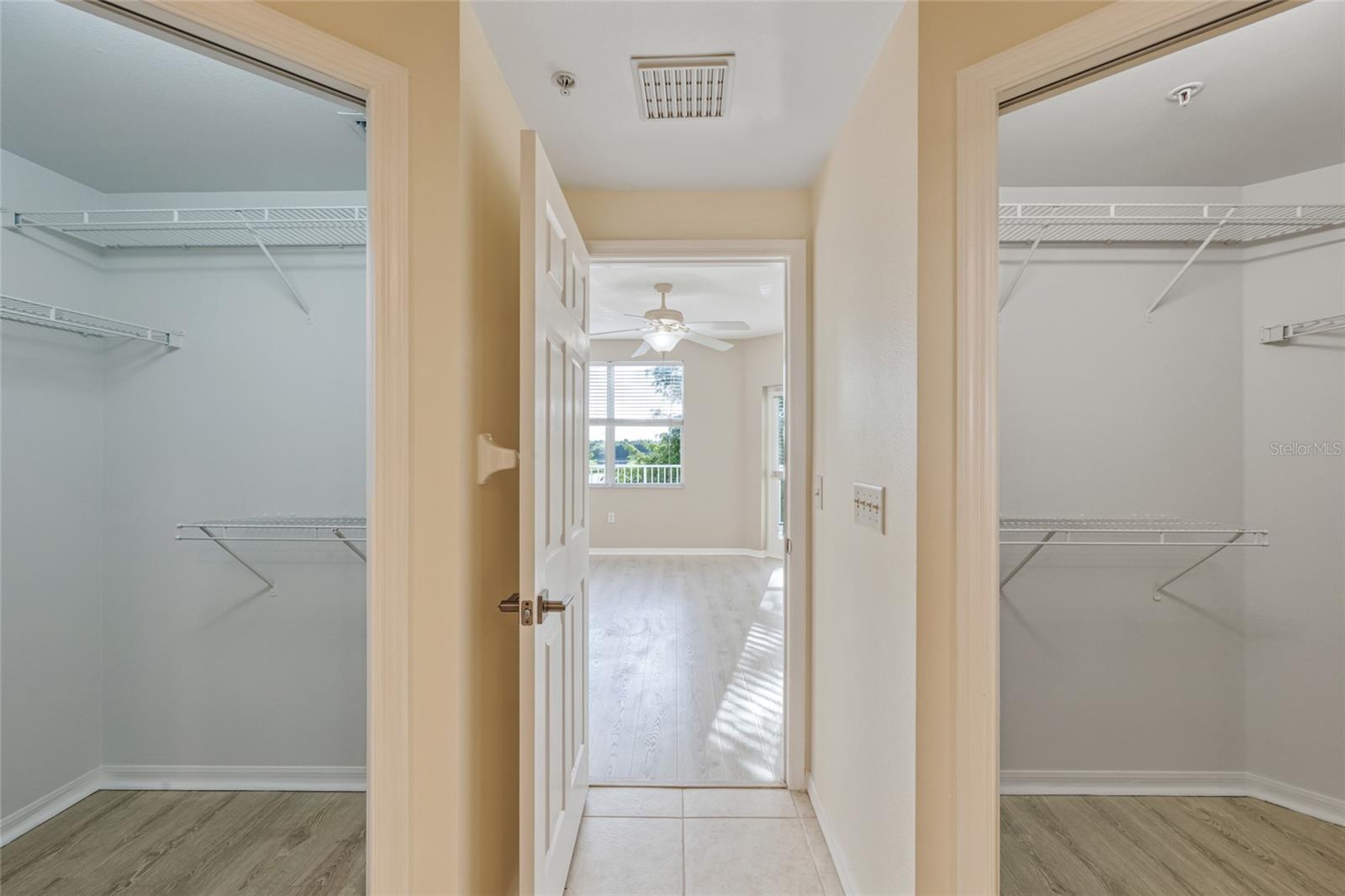 1200 COUNTRY CLUB DR #6103