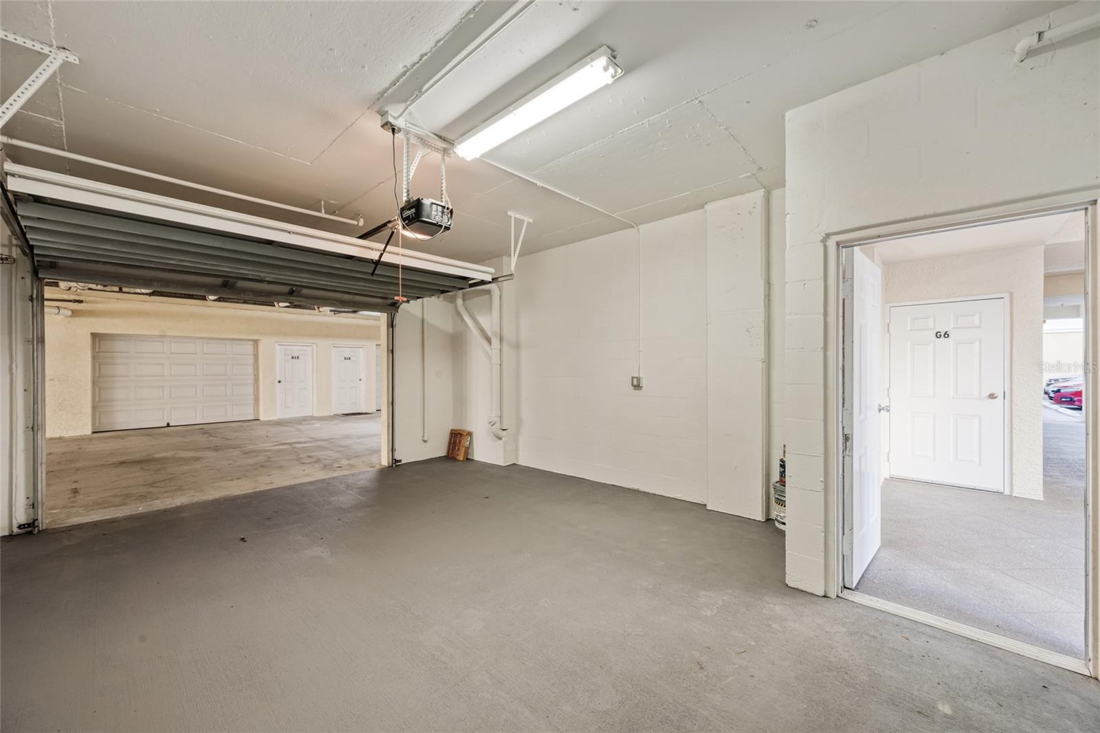 1200 COUNTRY CLUB DR #6103