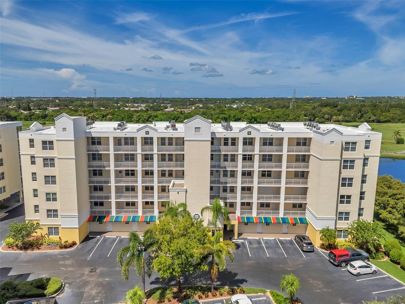 1200 COUNTRY CLUB DR #6402