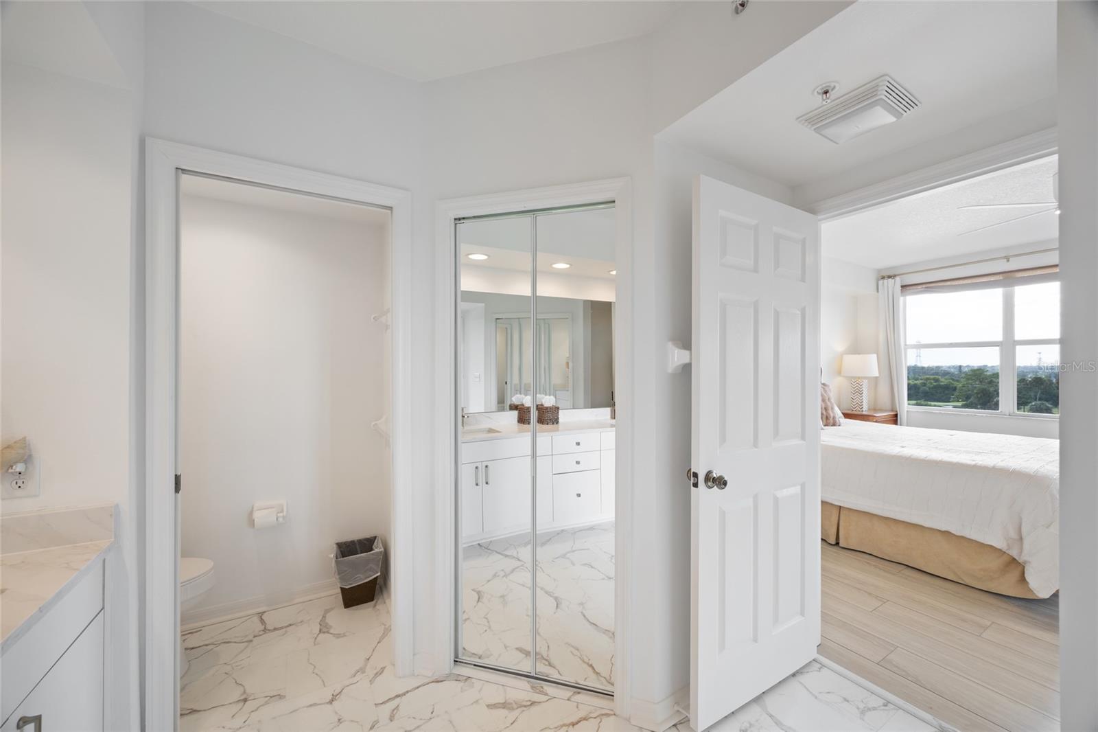 1200 COUNTRY CLUB DR #5402