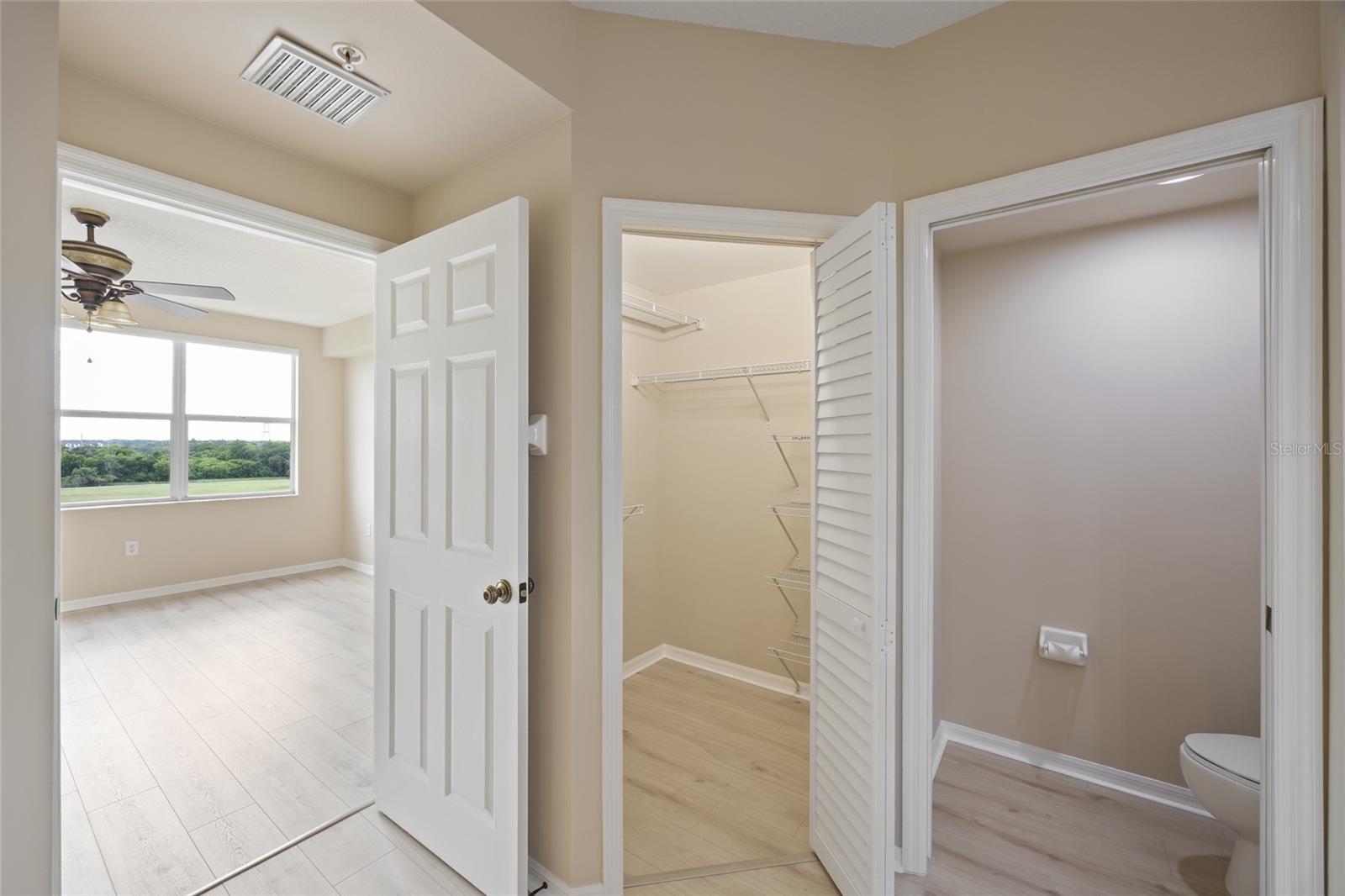 1200 COUNTRY CLUB DR #6305