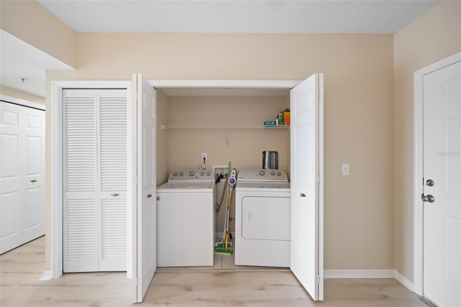 1200 COUNTRY CLUB DR #6305