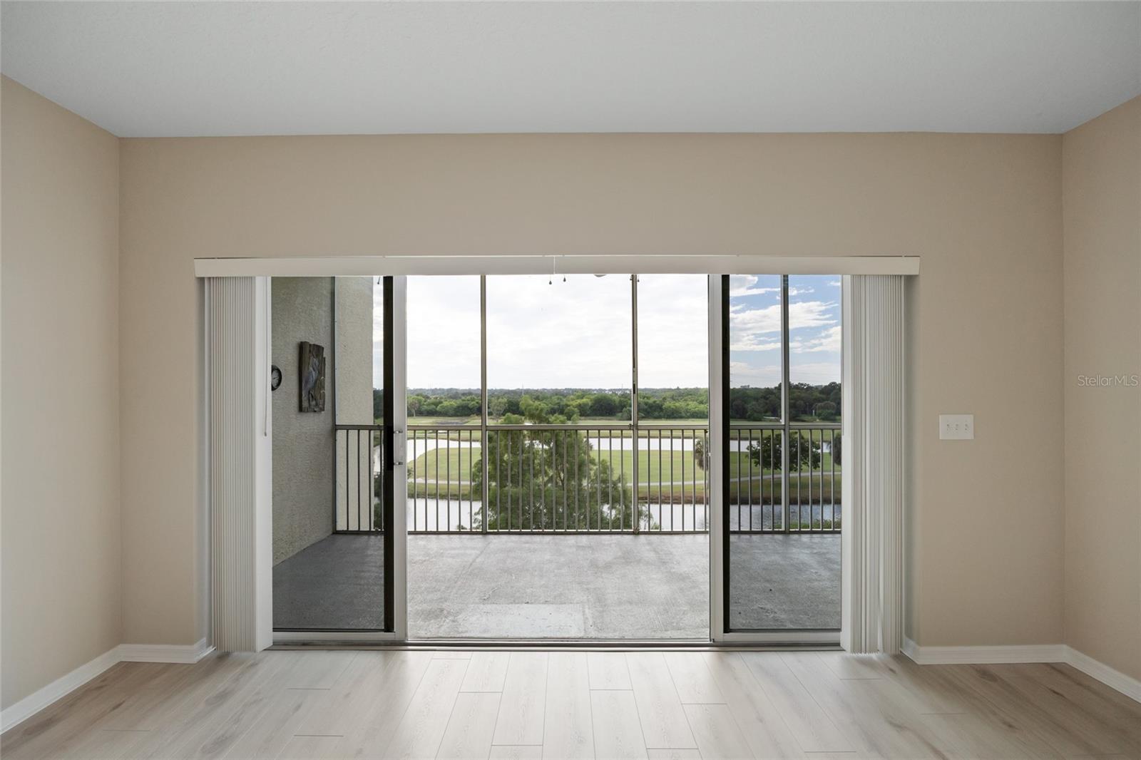 1200 COUNTRY CLUB DR #6305