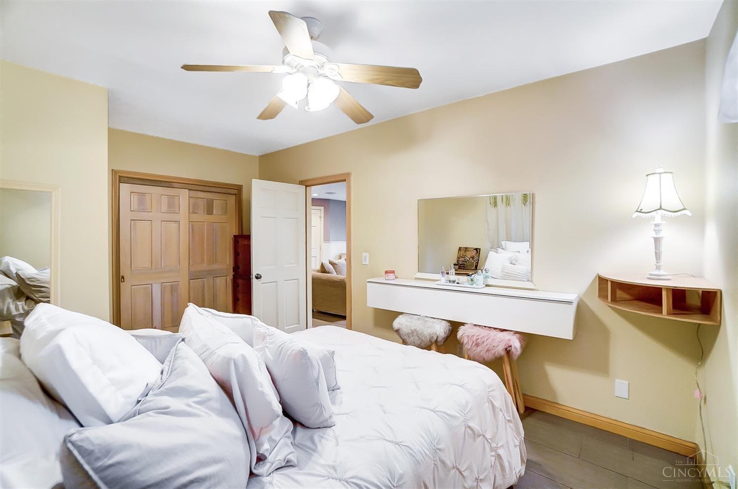 3826 Sunburst Ridge Lane