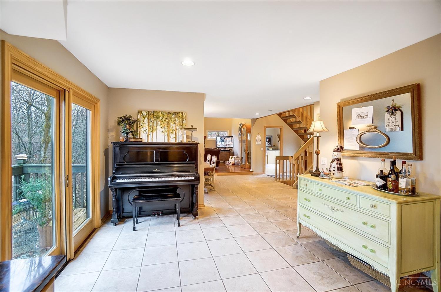 3826 Sunburst Ridge Lane