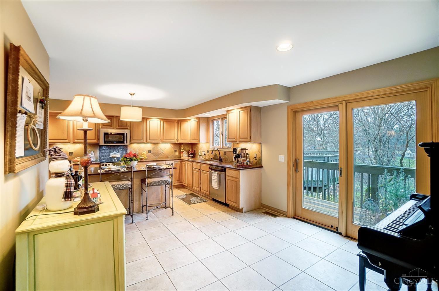 3826 Sunburst Ridge Lane