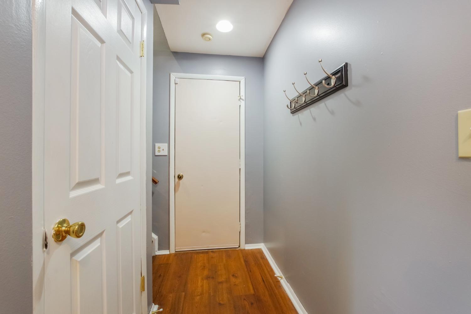 6955 Fallen Oaks Drive