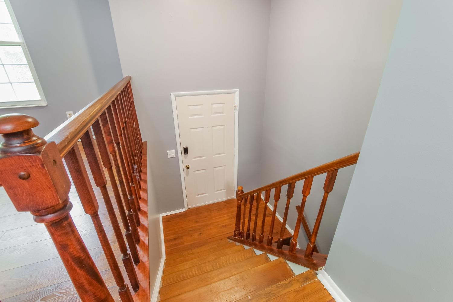 6955 Fallen Oaks Drive