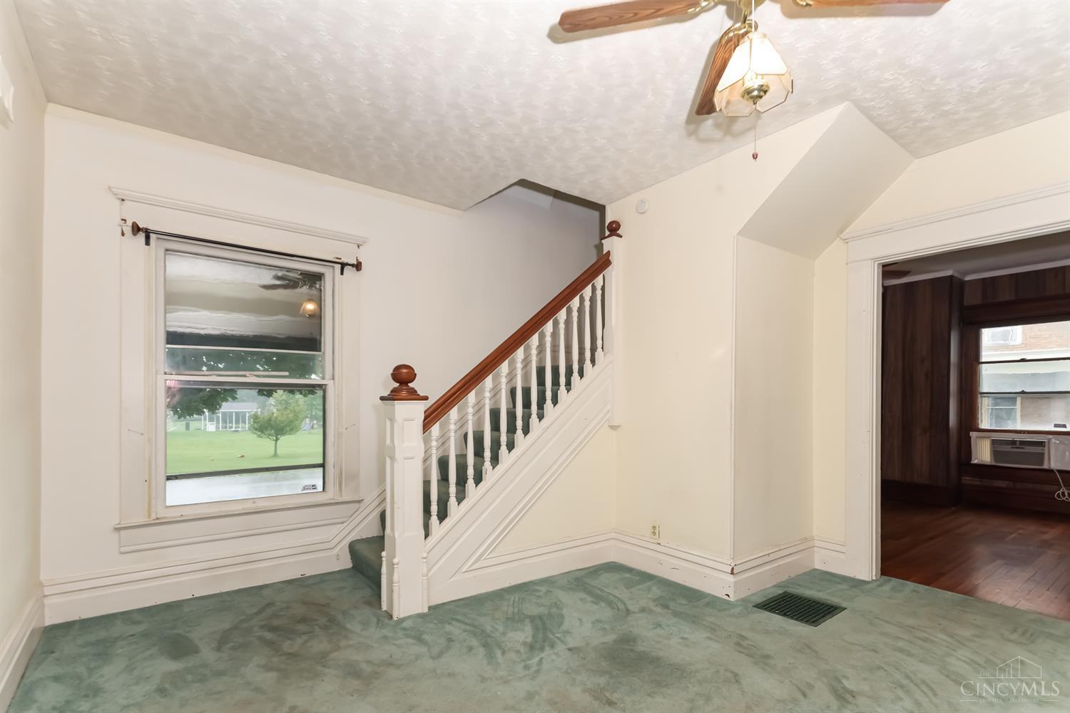 115 E Birdsall Street