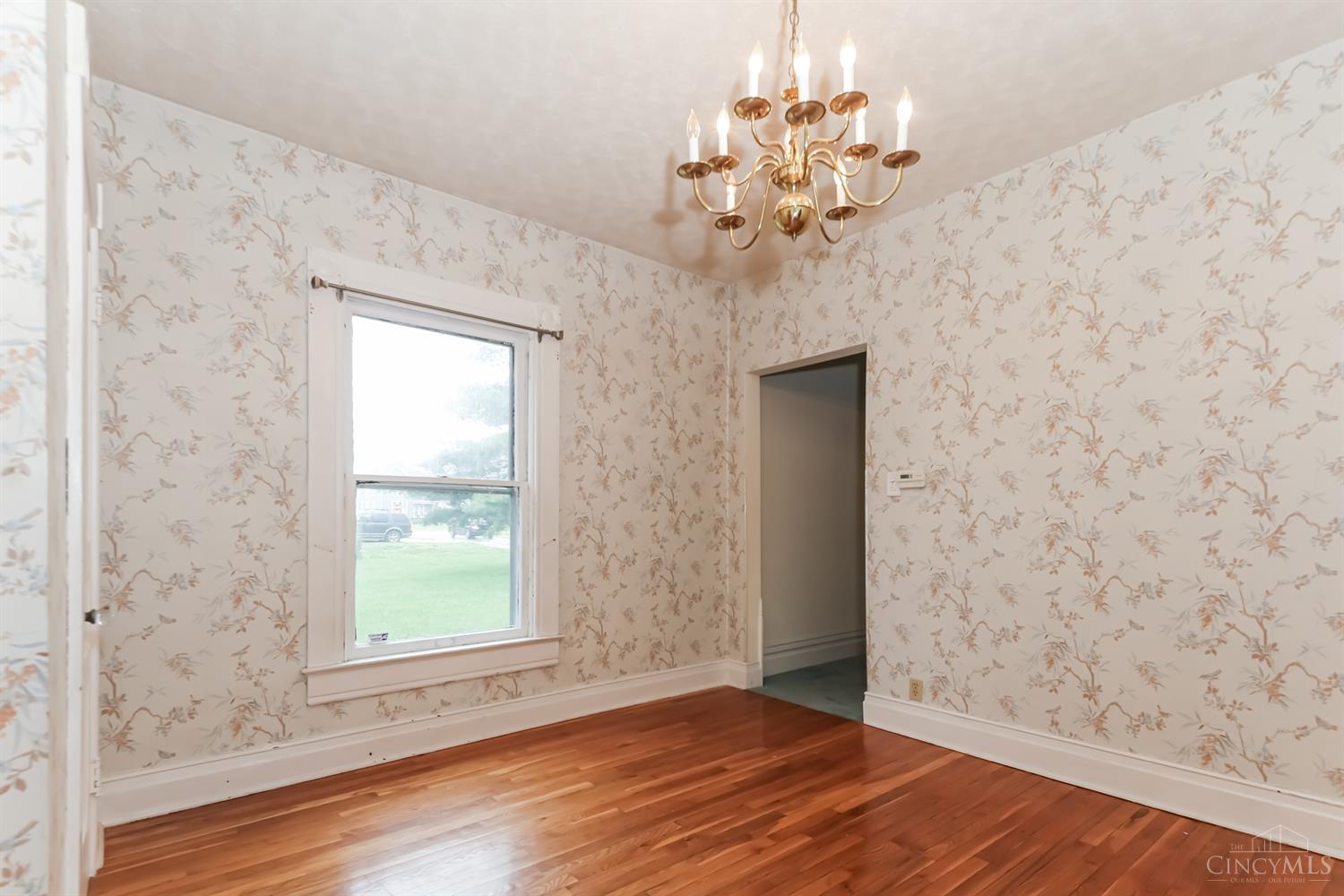 115 E Birdsall Street