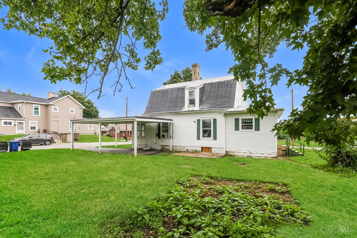 115 E Birdsall Street