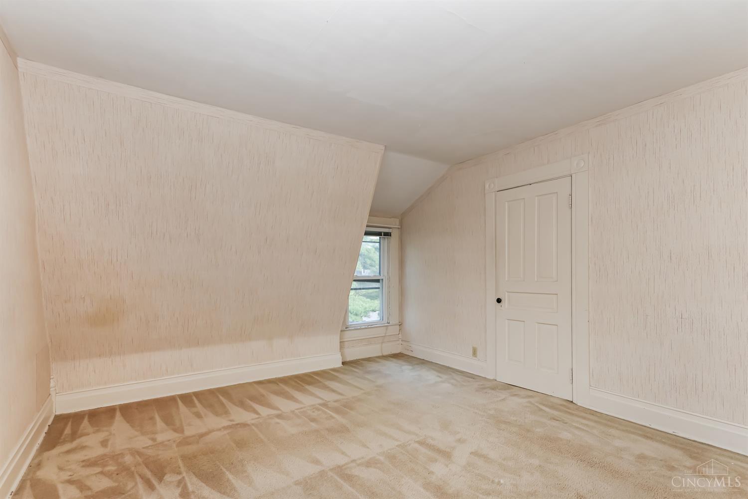 115 E Birdsall Street