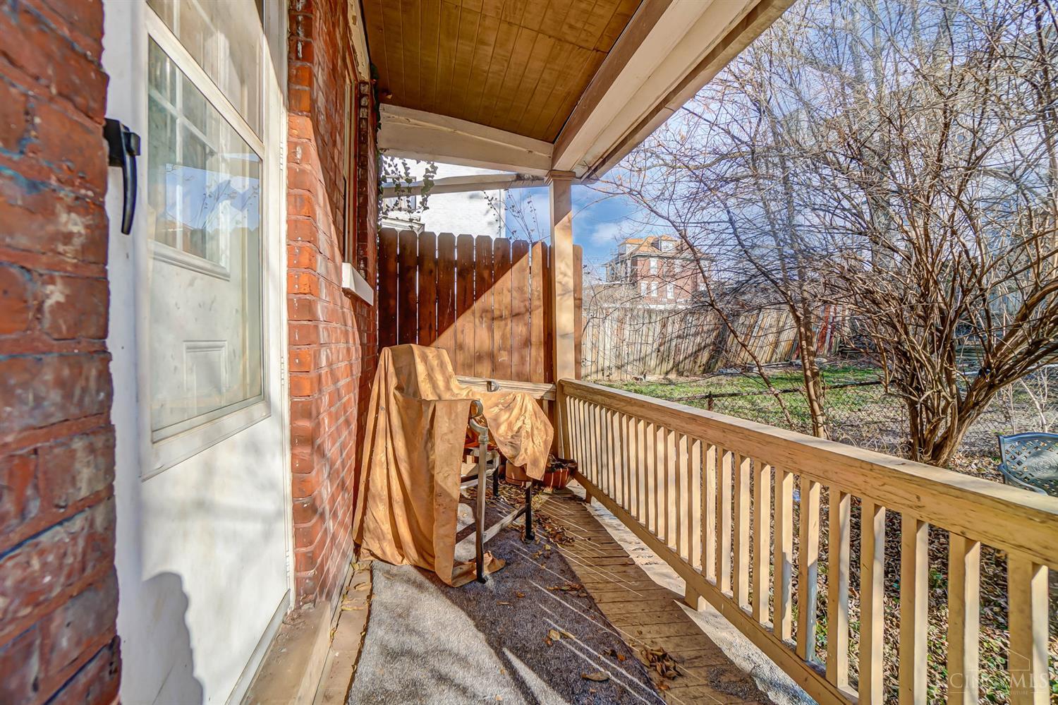 5140 Carthage Avenue