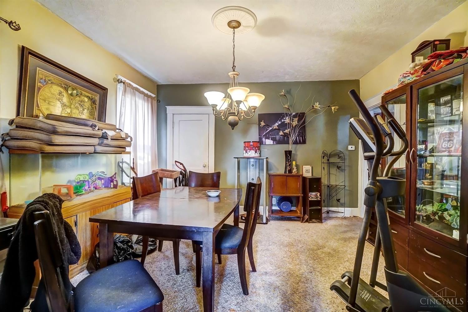 5140 Carthage Avenue