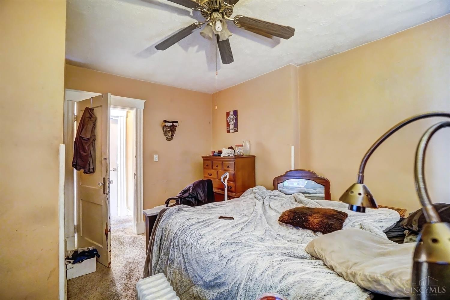 5140 Carthage Avenue