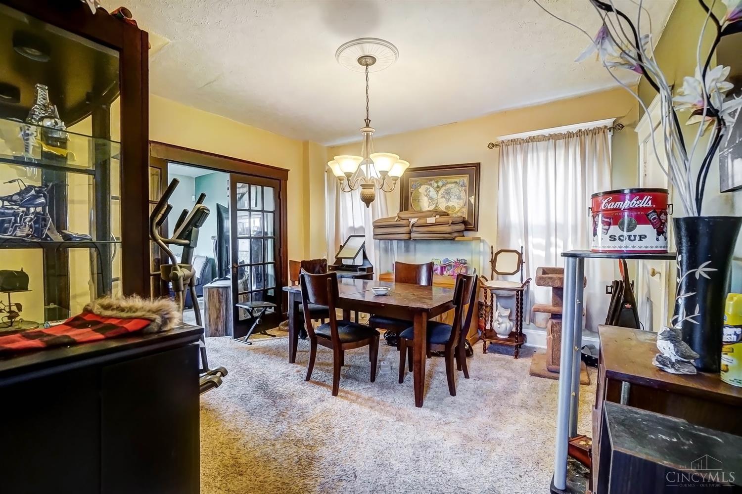 5140 Carthage Avenue