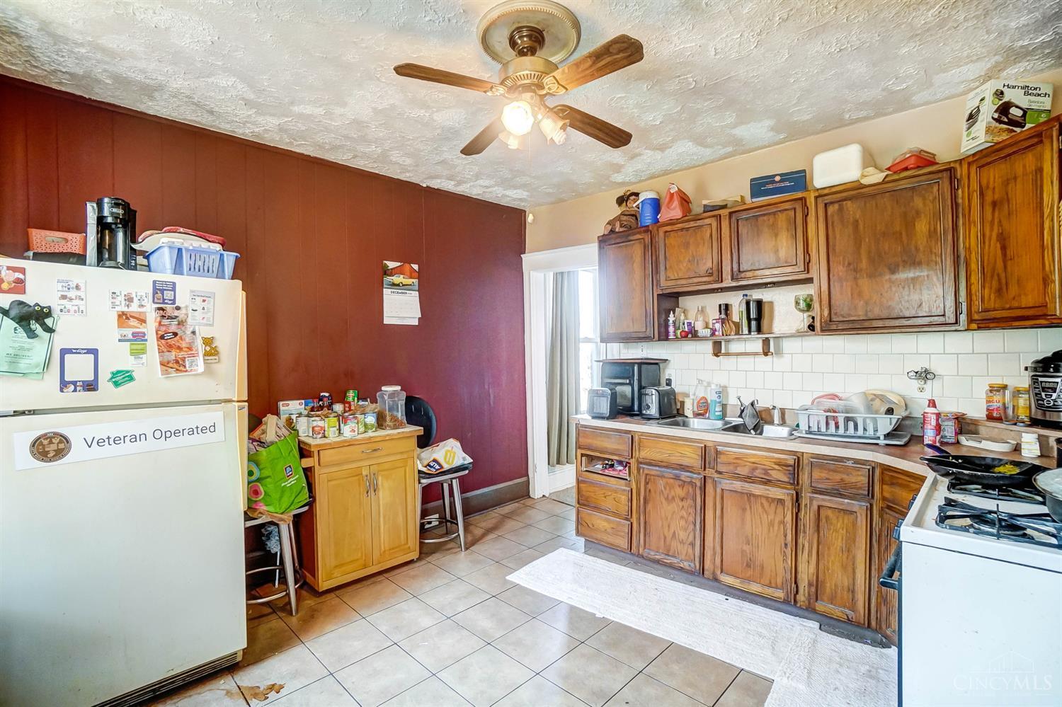 5140 Carthage Avenue